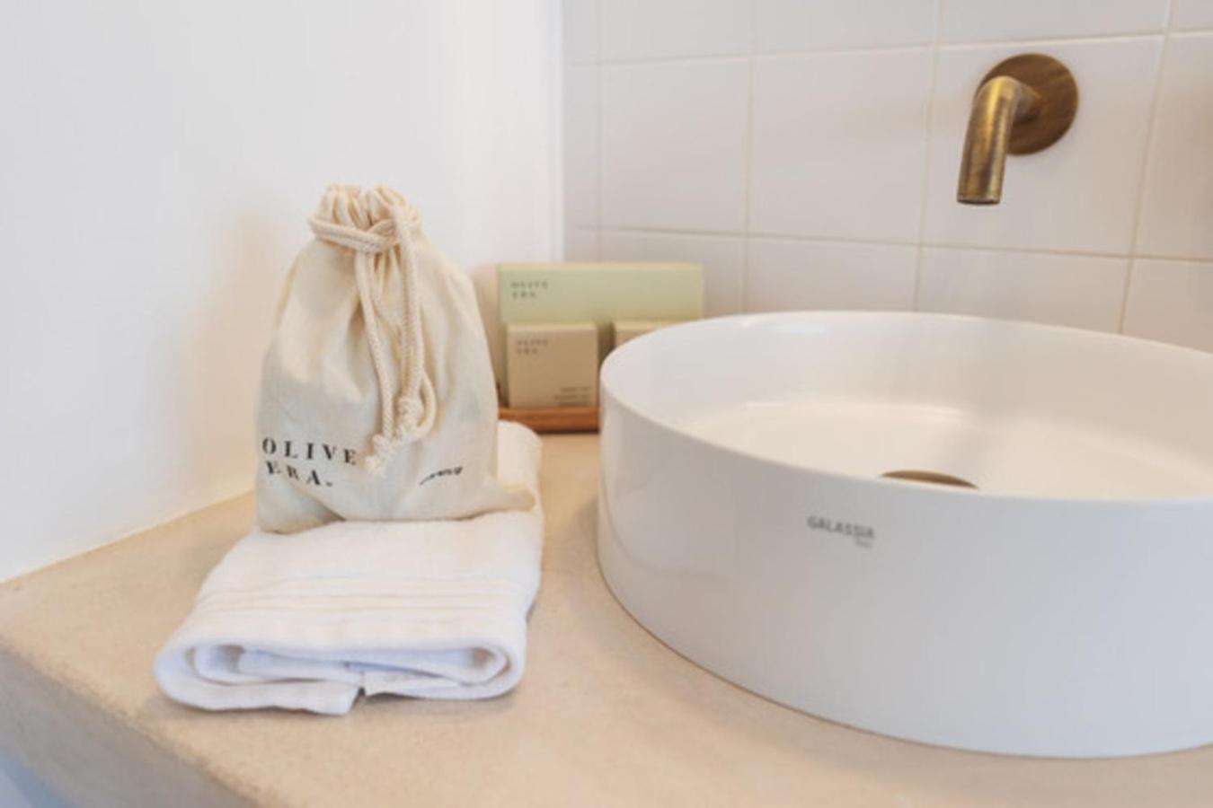 Birdhouse Private Luxury Suite Agios Ioannis Diakoftis エクステリア 写真